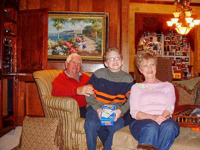 Christmas 2004 (17).JPG